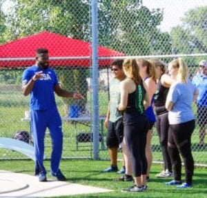 Kibwe Joahson conducts youth hammer throwing clinic